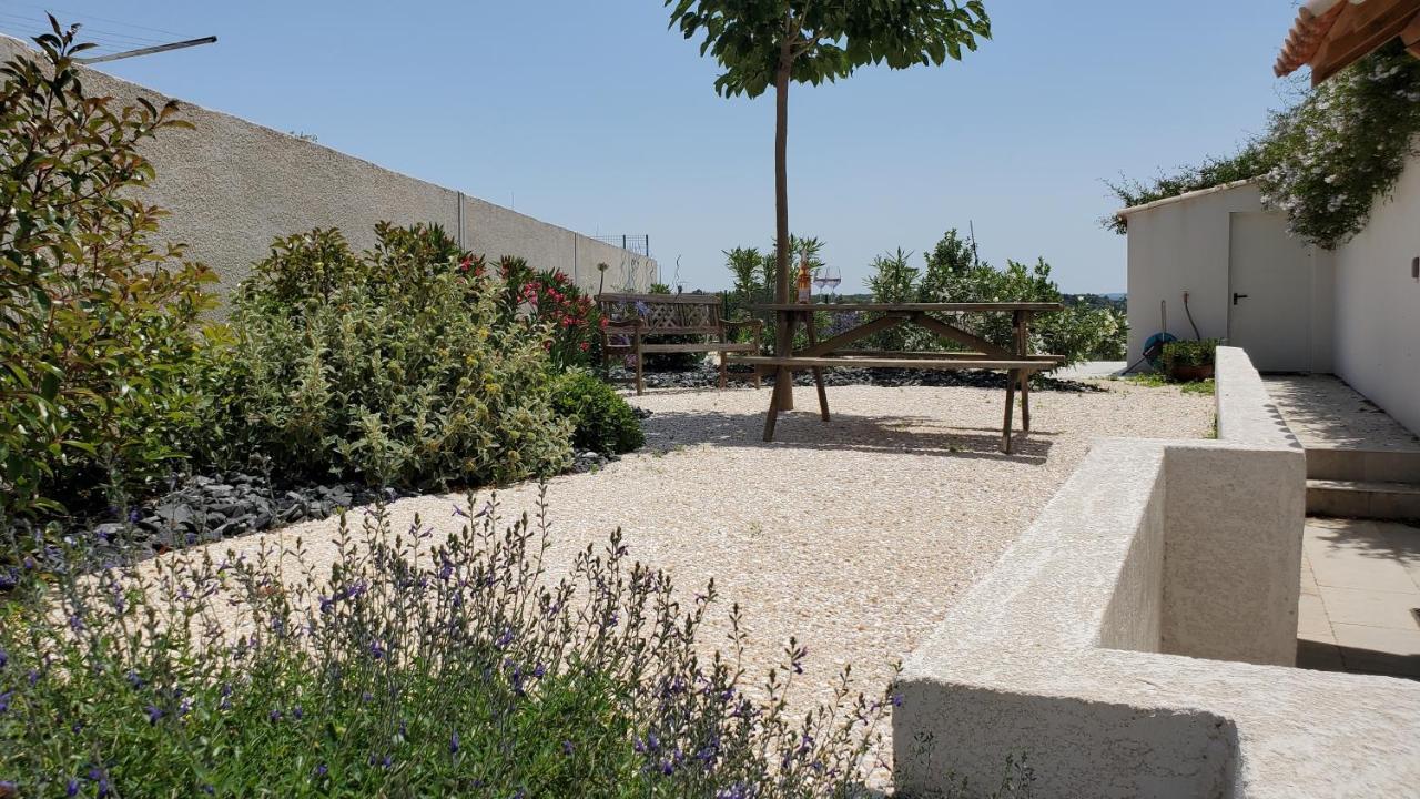 'Au Coeur Des Vignes' - Private Apartment & Garden Magalas Exterior photo